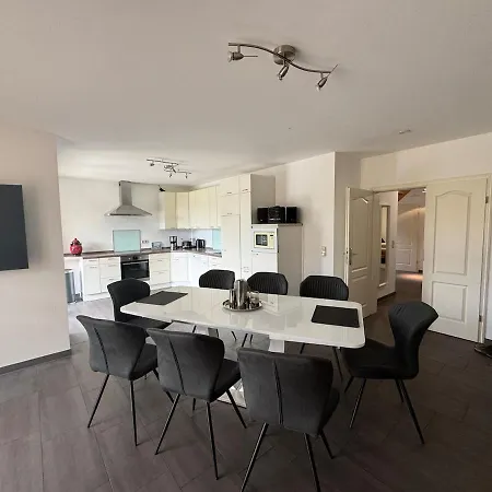 Großes Im Grünen - Stadtnähe * Dummerstorf